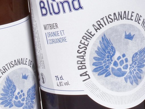 Zoom sur l'étiquette Bluné, bière artisanale de Nice